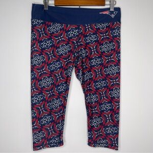 NFL TEAM APPAREL NEW ENGLAND PATRIOTS Capri  LEGGINGS ~Women's see measurements
